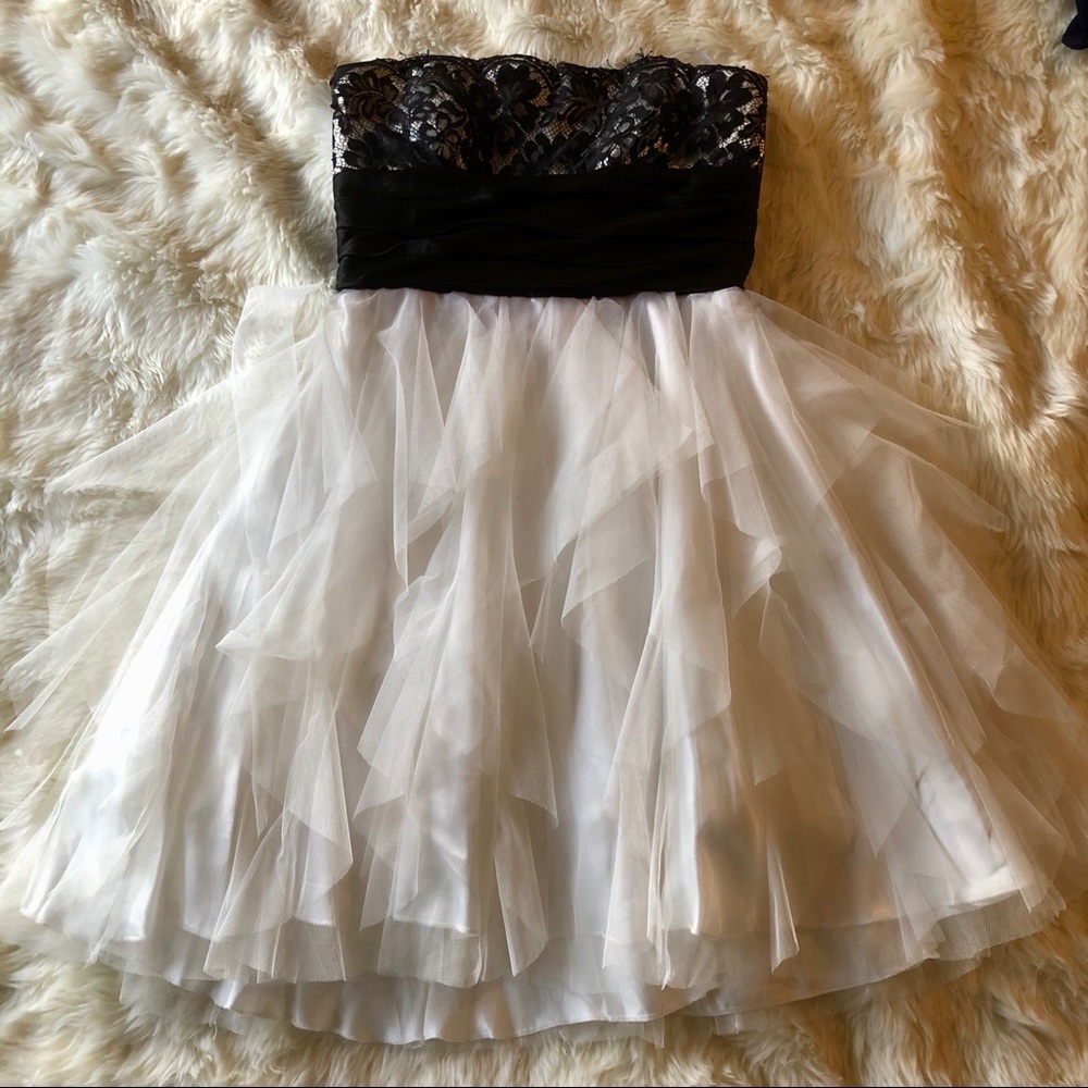 White and Black Lace Strapless Homecoming Dress